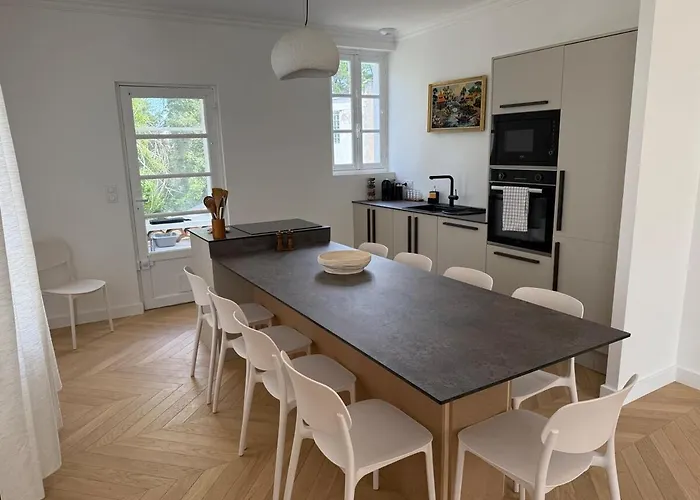 Maison Bord De - 11 Personnes